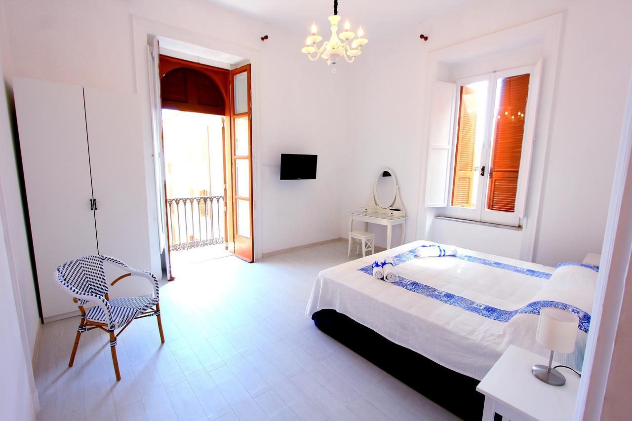 B&B Vitruvio Suites Formia Exteriér fotografie