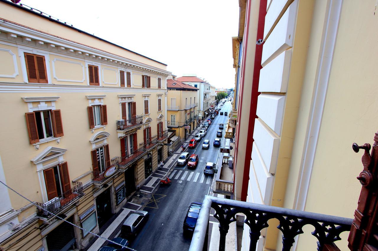 B&B Vitruvio Suites Formia Exteriér fotografie