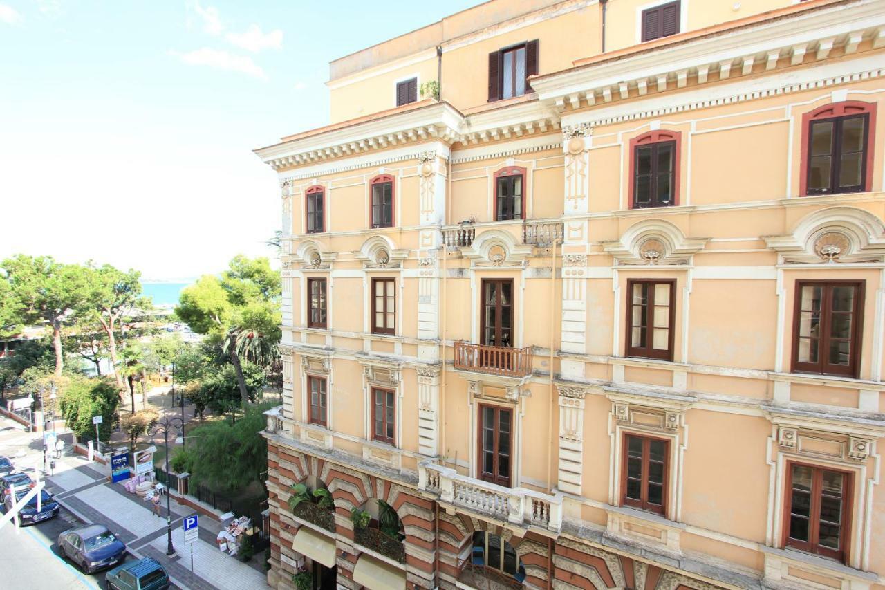B&B Vitruvio Suites Formia Exteriér fotografie